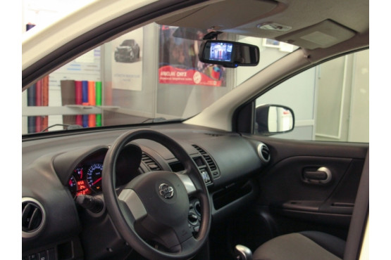 Установка видеорегистратора на NISSAN Note